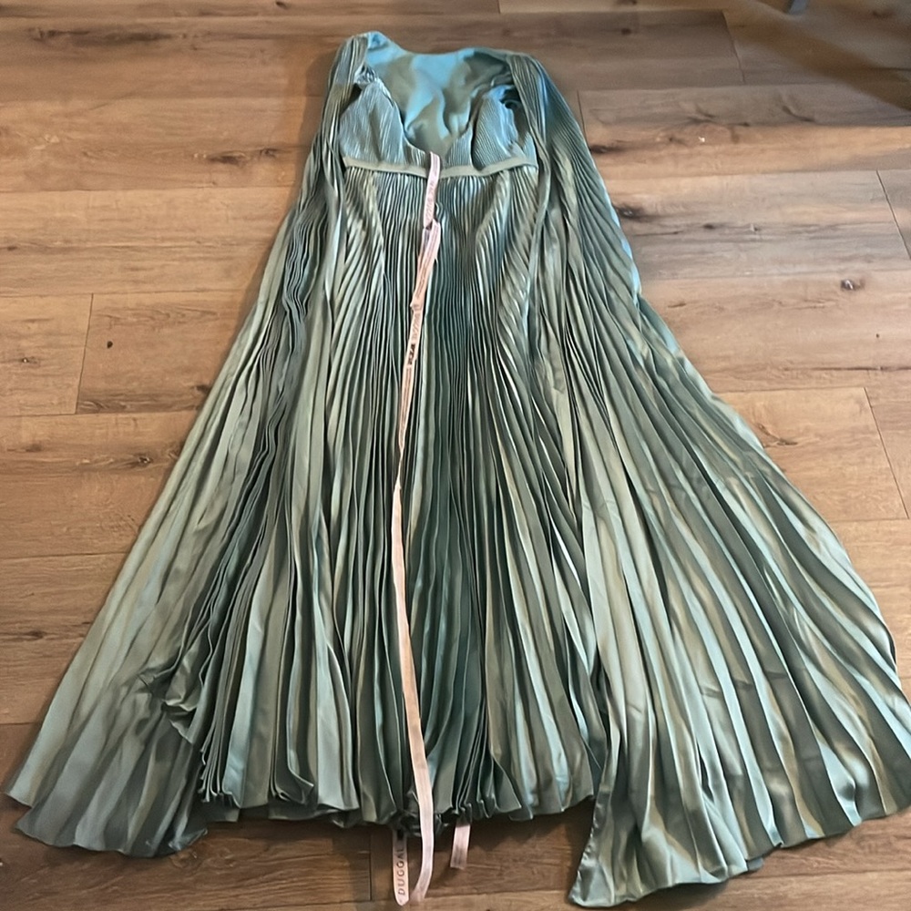 Mac Duggal Pleated Charmeuse Cape A-Line Gown - Picture 5 of 7